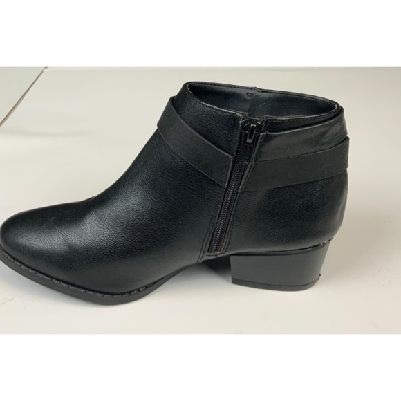 NWOT LC LAUREN CONRAD BOOTIES, SIZE 7 - Picture 4 of 9